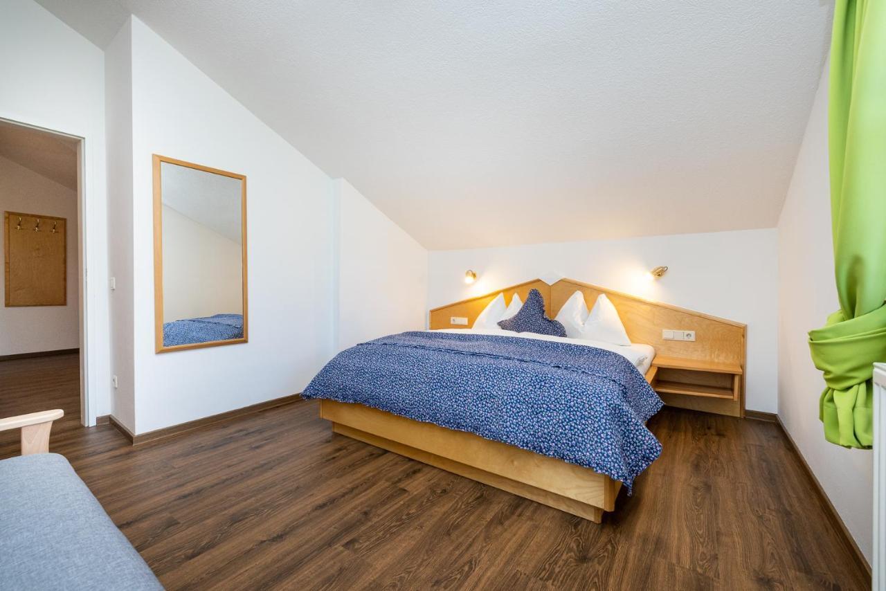 Michis Aparthotel Flachau Exterior photo
